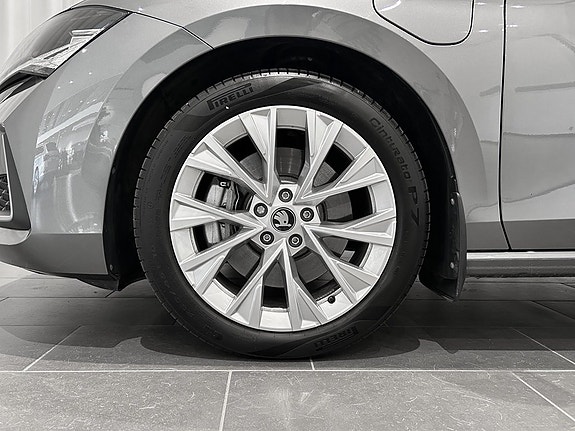 Skoda Superb 6 of 18