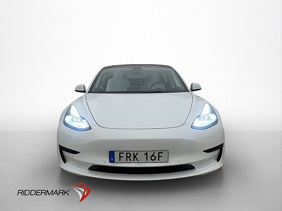 Tesla Model 3 3 of 5