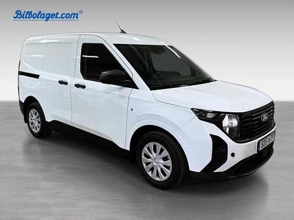 Ford Transit Courier 3 of 5