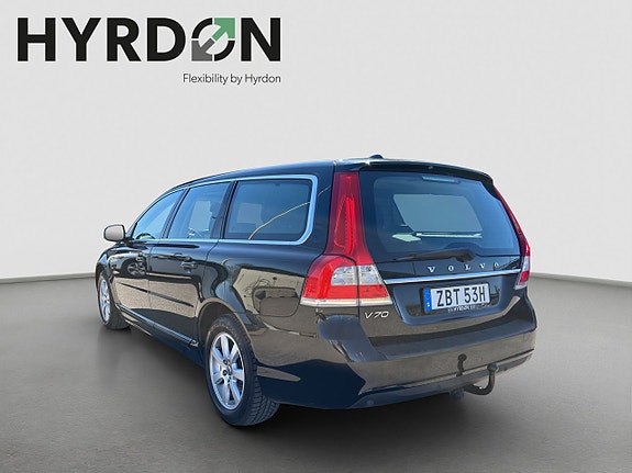 Volvo V70 4 of 15