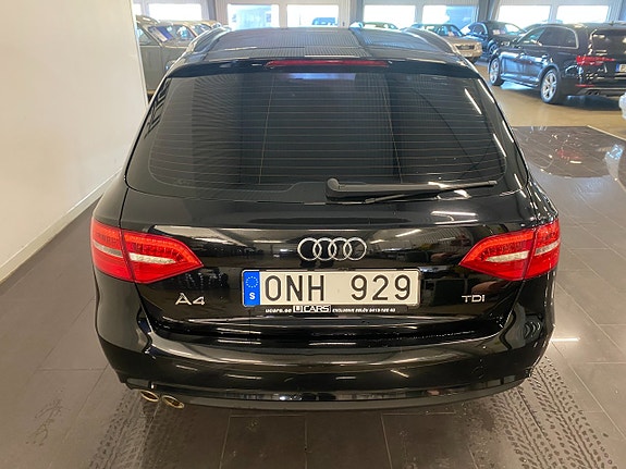 Audi A4 5 of 17