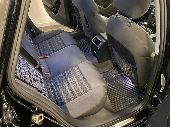 Audi A4 13 of 17