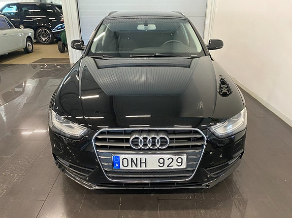 Audi A4 3 of 17