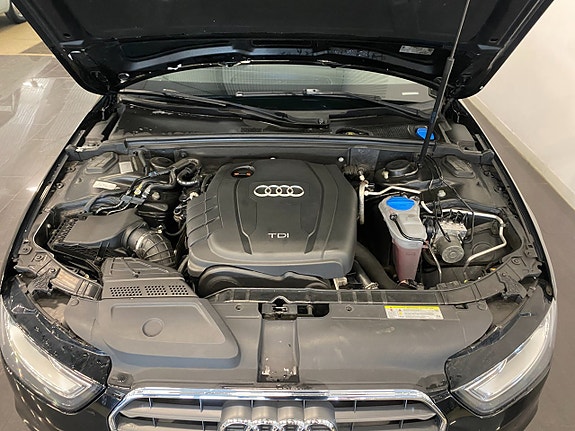 Audi A4 9 of 17