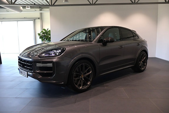 Porsche Cayenne 7 of 24