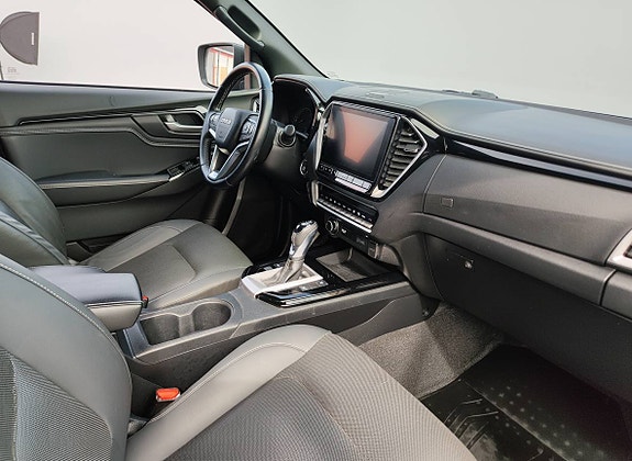 Isuzu D-max 6 of 7