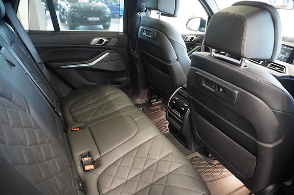 BMW X5 13 of 25
