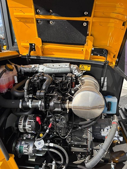 JCB 50Z-2 4 of 5