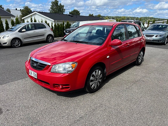 Kia Cerato 5 of 17