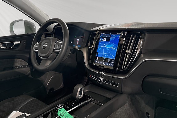 Volvo XC60 10 of 18
