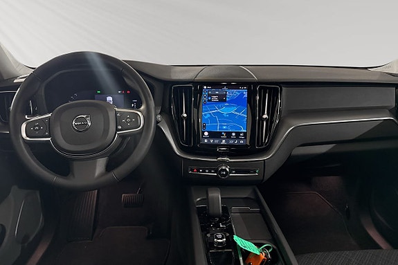 Volvo XC60 9 of 18