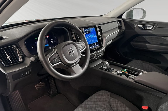 Volvo XC60 7 of 18