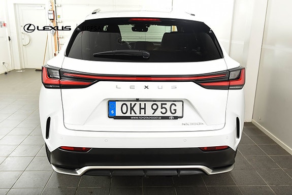 Lexus NX350h 5 of 5