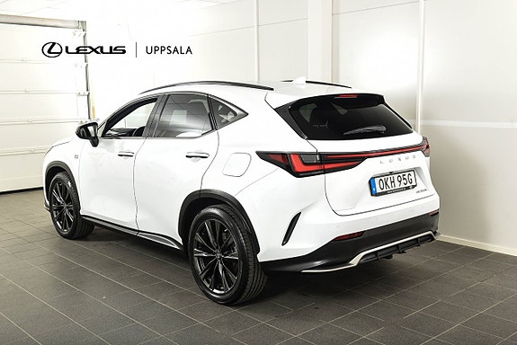 Lexus NX350h 3 of 5