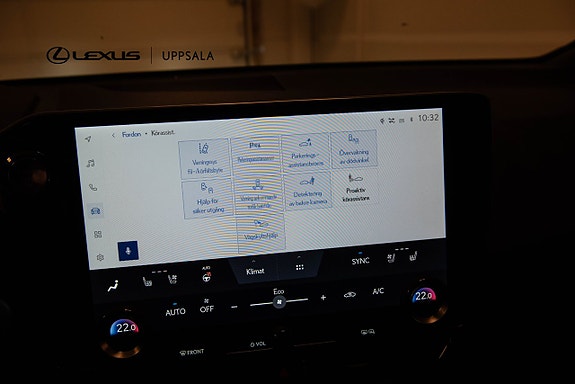 Lexus NX350h 17 of 21