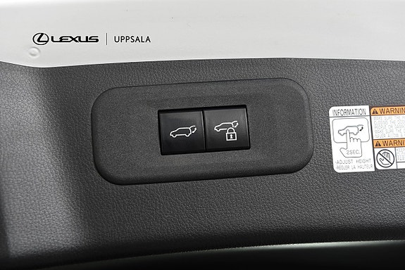 Lexus NX350h 11 of 21