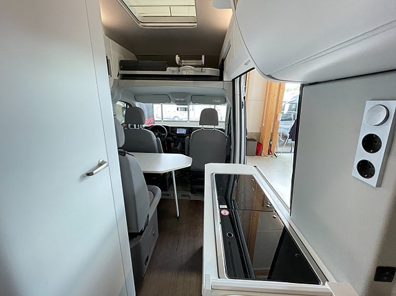 Volkswagen Grand California 600 /B-körkort/ Taksäng/Solcell / El-patron / Automat177hk/ 12 of 25