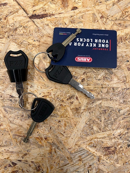 Product image 9 of 9