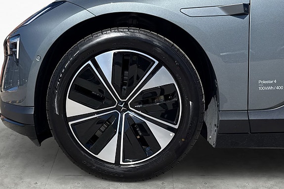 Polestar 4 5 of 16