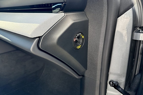 Polestar 4 16 of 16