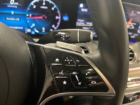 Mercedes-Benz E220 d 24 of 26
