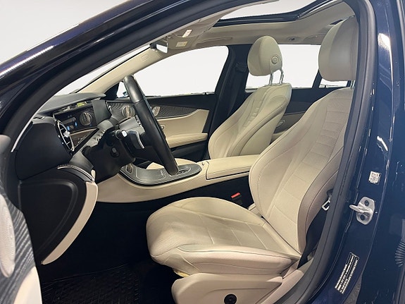 Mercedes-Benz E220 d 10 of 26