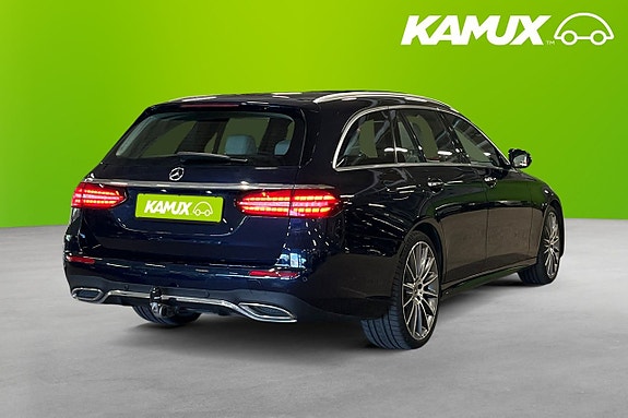 Mercedes-Benz E220 d 4 of 5