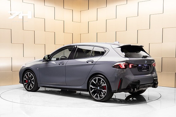 BMW M135i 3 of 5