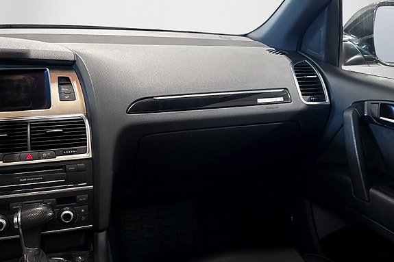 Audi Q7 17 of 30