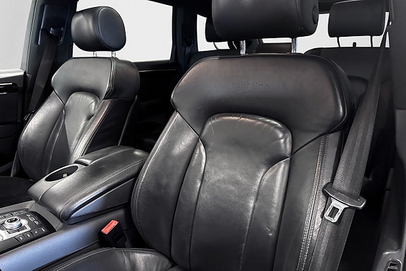 Audi Q7 10 of 30