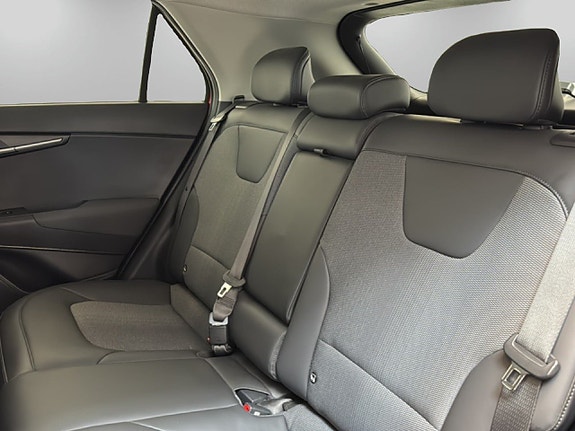 Kia Niro 9 of 17