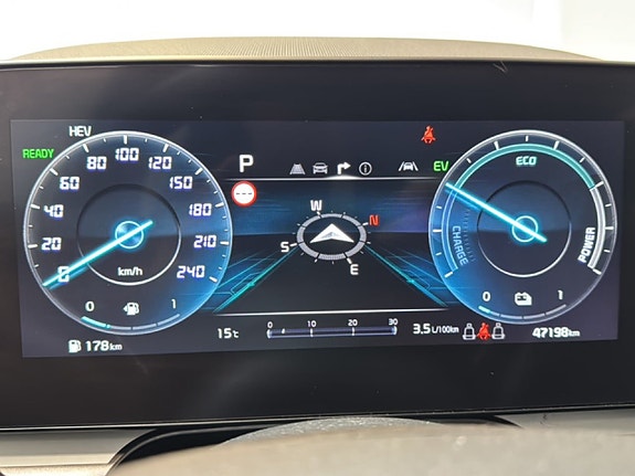 Kia Niro 10 of 17