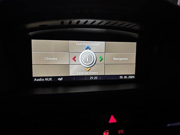 BMW 335i 11 of 12