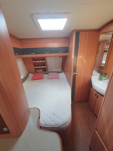 Hobby 560, KMFE DE LUXE, Barnkammarvagn 10 of 12