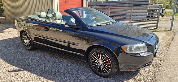 Volvo C70 3 of 12
