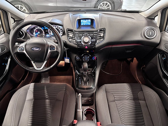 Ford Fiesta 8 of 14