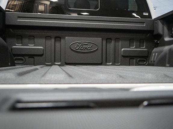 Ford F-150 6 of 23