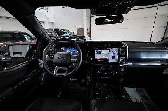 Ford F-150 14 of 30