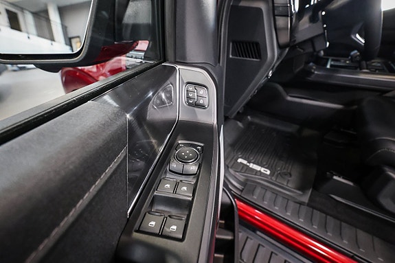 Ford F-150 27 of 30