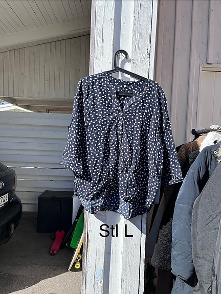 Product image 31 of 77