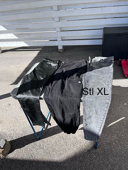 Product image 75 of 77