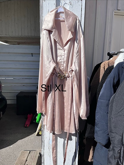 Product image 53 of 77