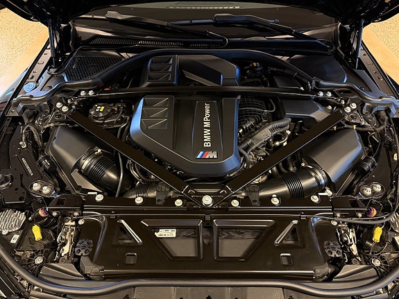 BMW M4 24 of 27