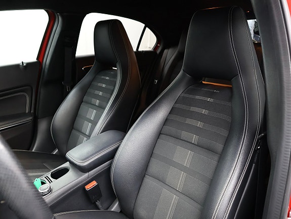 Mercedes-Benz A180 d 14 of 28