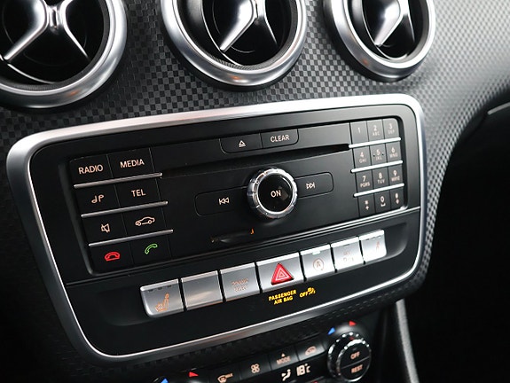 Mercedes-Benz A180 d 17 of 28