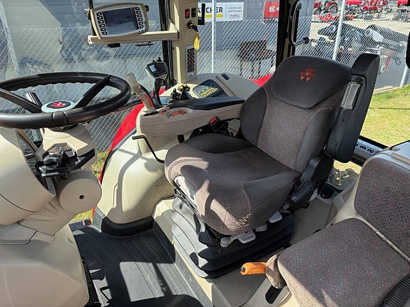 Massey Ferguson 7620 Dyna-VT Frontlyft samt PTO 5 of 6