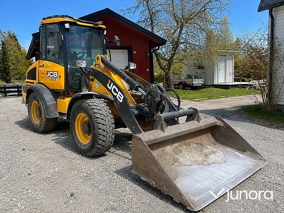 Hjullastare med redskap JCB 409 Nordic Edition Stage V 9 of 30