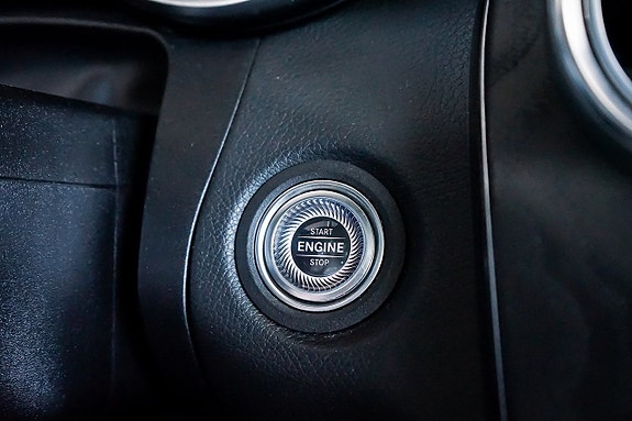 Mercedes-Benz C220 d 24 of 29