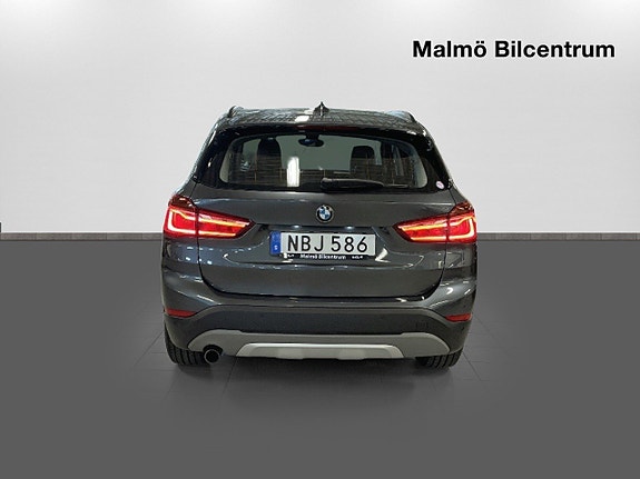 BMW X1 3 of 19