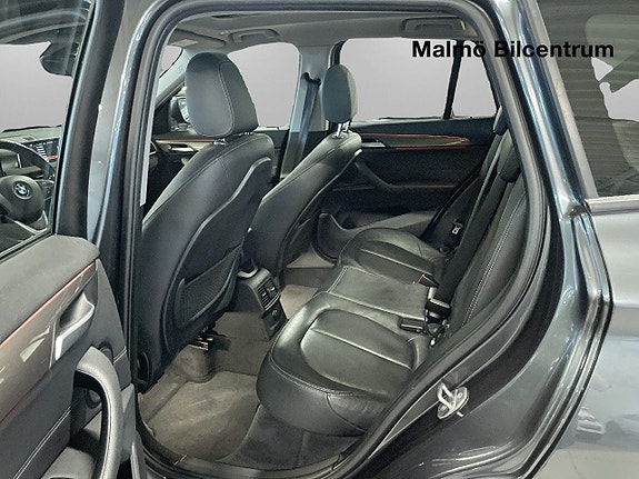 BMW X1 17 of 19